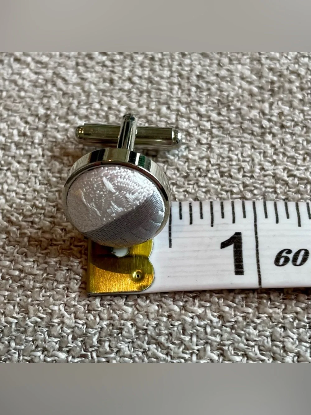 Silvertone Grey White Fabric Round Cuff Links Men’s Professional Wedding Work